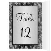 黒く、銀製の雪片のテーブル数カード (内側 (左))