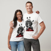 黒でロックンロールを演奏するワイルドパンダ Tシャツ (ユニセックス)