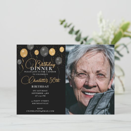 黒とエレガント金ゴールドのバルーン写真の誕生日パーティー 招待状 (スタンド正面)
