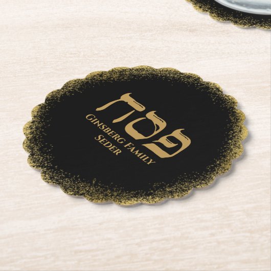 黒とエレガント金ゴールドへブルの通行人 ペーパーコースター (アングル)