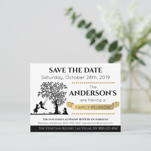 黒とエレガント金ゴールド日付の保存ファミリ懇親会 インビテーションポストカード (スタンド正面)