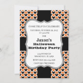 黒とオレンジのシェブロンのハロウィーン誕生日パーティー 招待状 (正面)