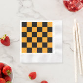 黒とオレンジのチェックパターン 縁ありカクテルナプキン (インサイチュ)