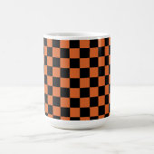 黒とオレンジのハロウィンチェッカーボード コーヒーマグカップ (中央)