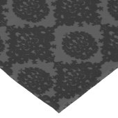 黒とグレーのダマスクのパターン ショートテーブルランナー (コーナー)