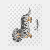 黒とタンのリンゴ長い髪ダックスシュント&名前 フリースブランケット (正面)