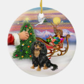 黒とタン・カバリエ王チャールズSpのための治療 セラミックオーナメント (裏面)