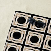 黒とタン ビーチタオル (インサイチュ)