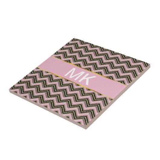 黒とピンクのジグザグ模様 タイル (側面)