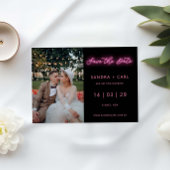 黒とピンクのネオングローライト日付を保存 招待状