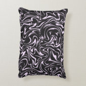 黒とピンクの大理石の抽象芸術パターンスローピロ アクセントクッション (裏面(縦))