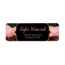 黒とピンクの続編が重なり合う