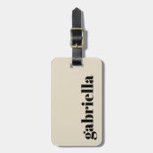 黒とベージュのはっきりしたタイポグラフィパーソナライズされた名  ラゲッジタグ (正面縦)