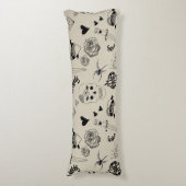 黒とベージュの手描きタトゥーパターン ボディピロー (正面縦)