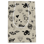 黒とベージュの手描きタトゥーパターン ミディアムペーパーバッグ (正面)