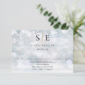 黒とモダン金ゴールドモノグラム冬の結婚式RSVP 出欠カード (スタンド正面)