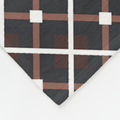 黒と暖かい茶色の色調の幾何学的パターン フリースブランケット (角)