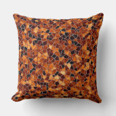 黒と火のオレンジ色のモザイク、白い線の分割 クッション (正面)