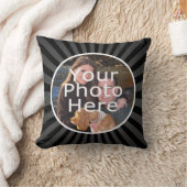 黒と灰色の円の枠の写真の枕 クッション (ブランケット)