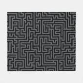 黒と灰色の幾何学模様の迷路 フリースブランケット (正面(横))