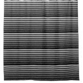 黒と灰色の迷彩質感のある線のストライプ シャワーカーテン (正面)