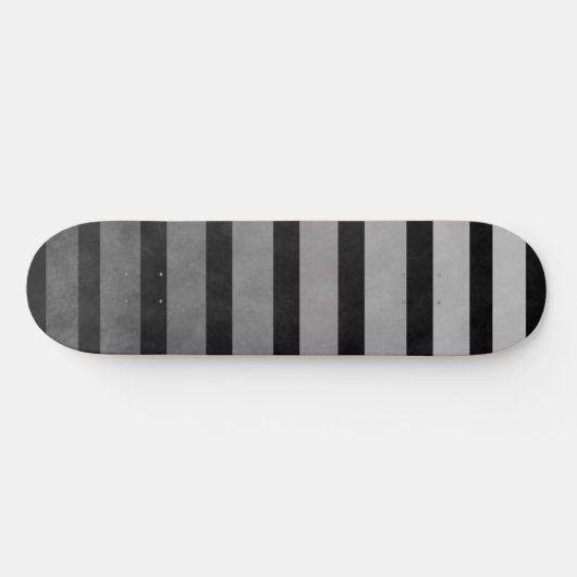 黒と灰色の迷彩質感のある線のストライプ スケートボード (横)