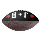 黒と白と赤のハートの結婚式イニシャルと日付 アメリカンフットボール (回転90)