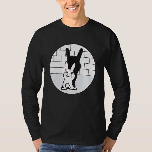 黒と白のウサギのシャドウプレイ デビルホーンズ Tシャツ (正面)