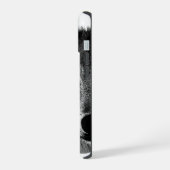 黒と白のオオカミの目のアート iPhone 15ケース (左側面)