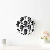 黒と白のオークの葉プリントパターン ラウンド壁時計 (ホーム)