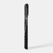 黒と白のクモの巣 ハロウィン iPhone 15ケース (右側面)