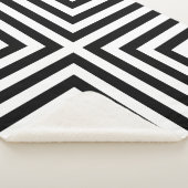 黒と白のコーナーストライプのボックスの繰り返しパターン シェルパブランケット (3/4)