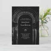 黒と白のゴシックアーチエレガントウェディングダーク 招待状 (スタンド正面)
