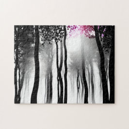 黒と白のシルエット林と小さな紫 ジグソーパズル