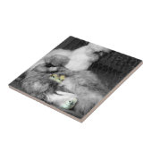 黒と白のシルキーと黄色いひな タイル (側面)