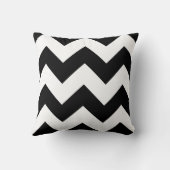 黒と白のジグザグのシボロン枕 クッション (裏面)
