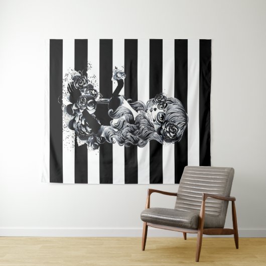 黒と白のストライプの可愛いシュガースカルガール タペストリー (インサイチュ(横))
