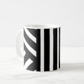 黒と白のストライプ/抽象的なクラシックマグ コーヒーマグカップ (正面左)
