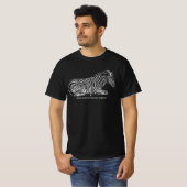 黒と白のストライプ Tシャツ (正面フル)