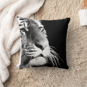 黒と白のタイガーアイワイルドアニマル クッション (ブランケット)