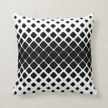 黒と白のダイヤモンドパターンのアクセント枕