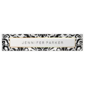 黒と白のダマスク(フェイク金ゴールド付き) デスクネームプレート (正面)