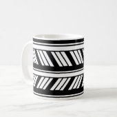 黒と白のチェック柄パターン コーヒーマグカップ (正面左)