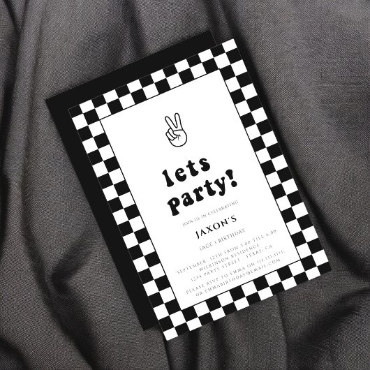 黒と白のチェッモダンカーがパーティー誕生日を許可 招待状