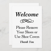 黒と白のデザインのウェルカムサインを、ホームショーイングの際に玄関に置きましょう。「お足元をお汚しに (正面/裏面)