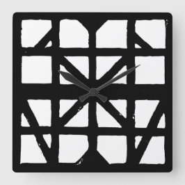 黒と白のドイツの半木造の家のパターン スクエア壁時計