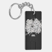 黒と白のドクロ薔薇の花束 キーホルダー (正面左)