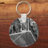 黒と白のドライクリーニング写真に下着 キーホルダー (正面)