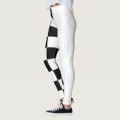 黒と白のハーフレギンス レギンス (左)