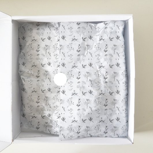 黒と白のハーブ植物花パターン 薄葉紙